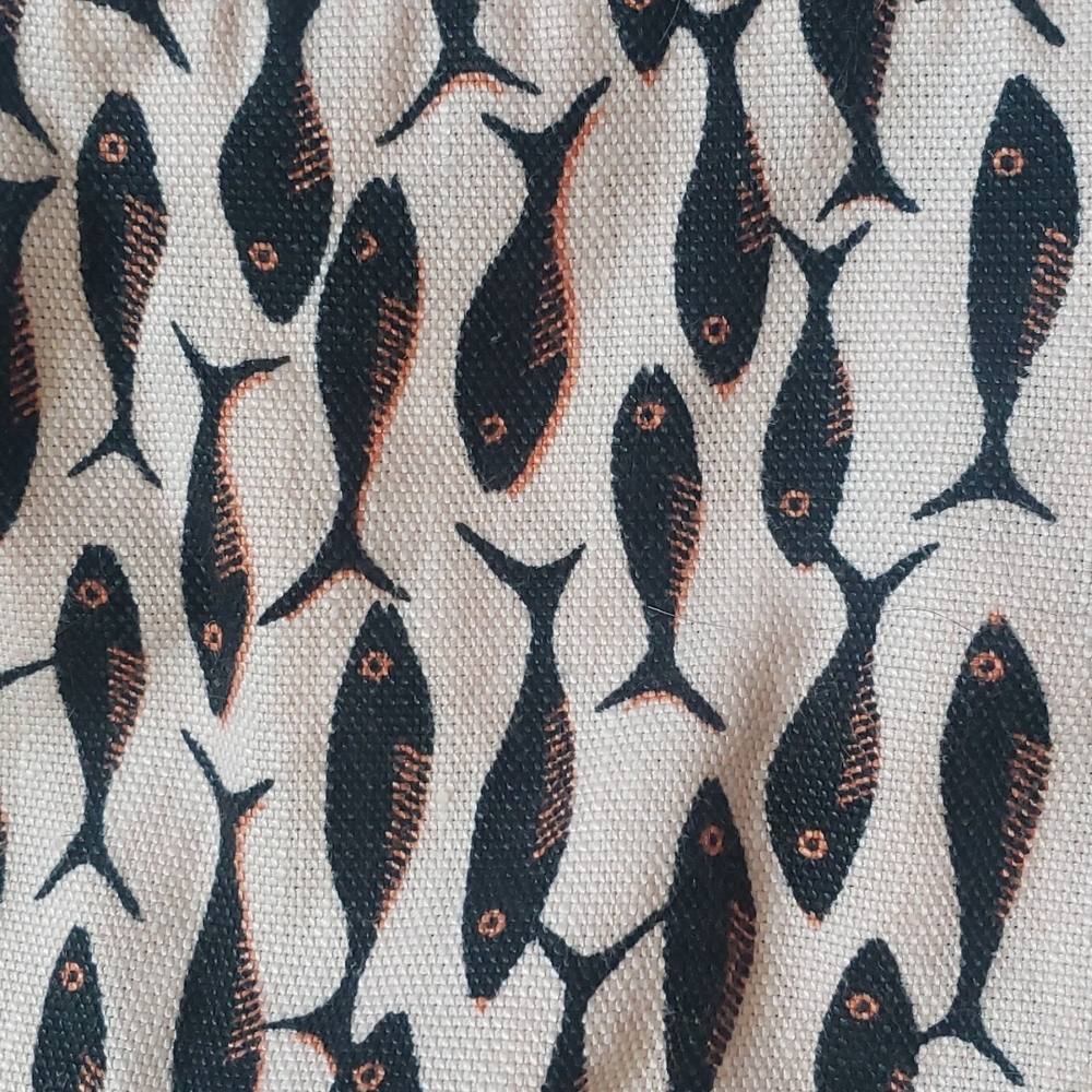 J. Crew pull on shorts with minnows - Picture 5 of 5